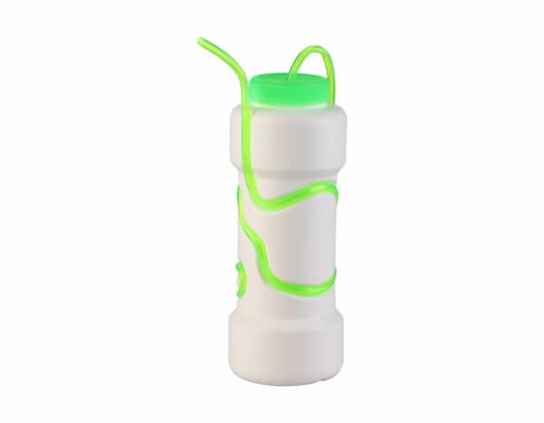 A bottle of water & juices for children.
Attractive design shape for children equipped with a flexible straw.
Keeps water fresh and preserves its flavours.
Plastic Bottle Made of high quality BPA free material.